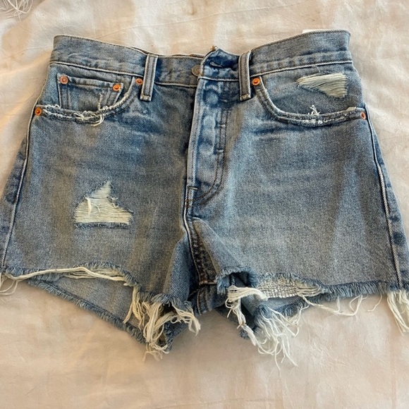 Levi’s Cut Off Jean Shorts - Picture 2 of 2